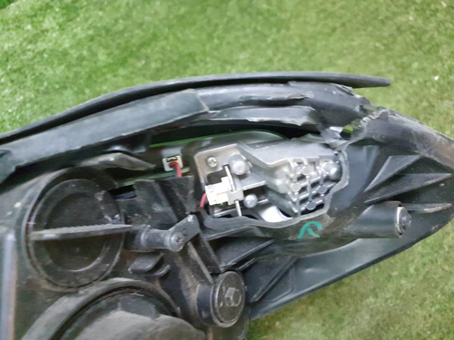 Битая Фара правая Hyundai Tucson 3 (2015-2018) LED