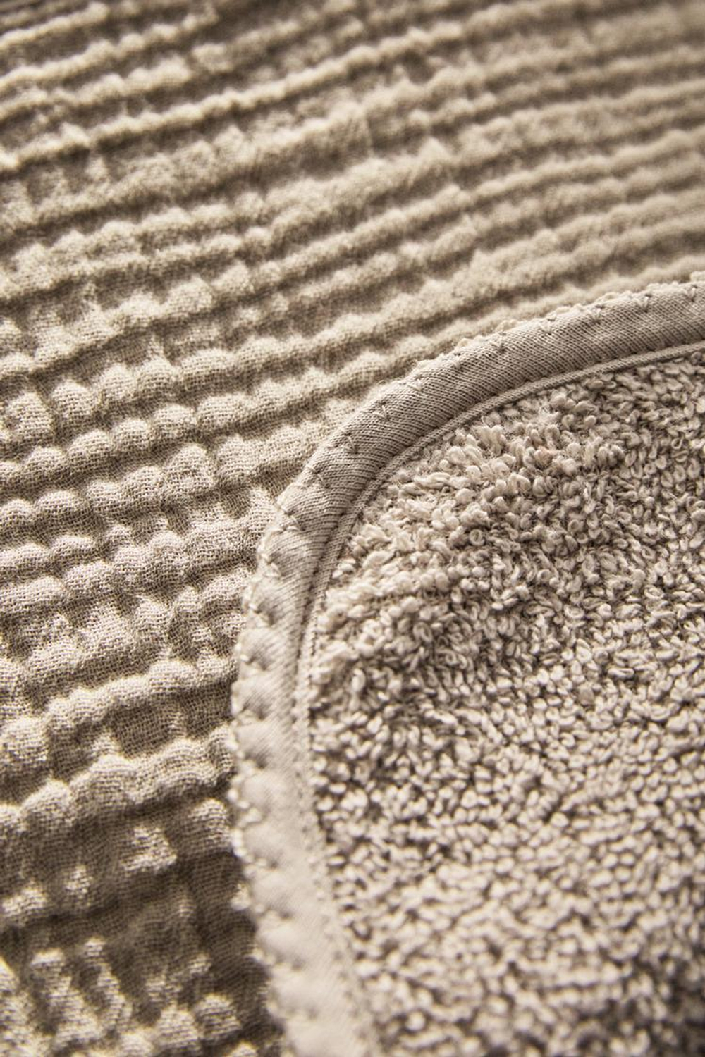 ZARA HOME ДЕТСКИЙ ХЛОПКОВЫЙ НАГРУДНИК, СЕРО-ЗЕЛЕНЫЙ