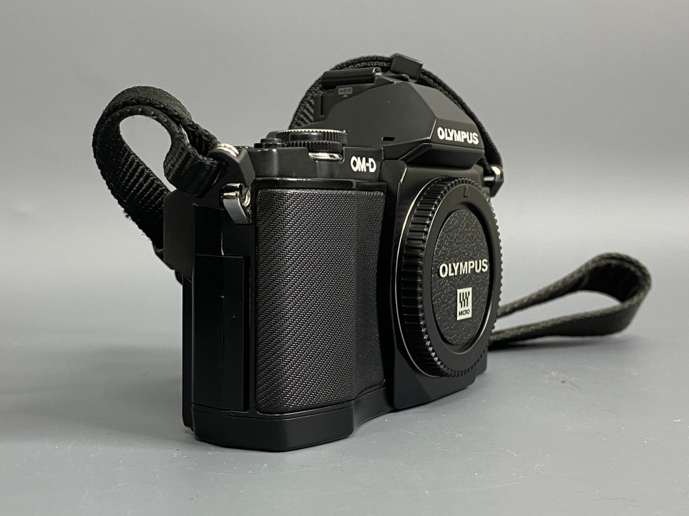 Olympus OM-D E-M5