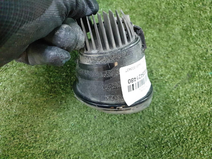 ПТФ правая Toyota Land Cruiser Prado 150 (2017-н.в.) LED