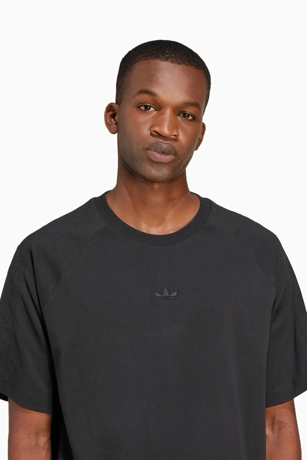 Футболка adidas Premium Essentials - черный