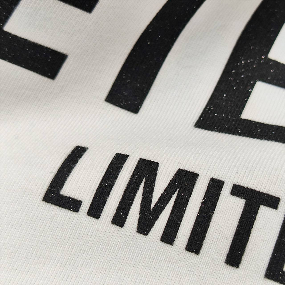 Футболка Vetements