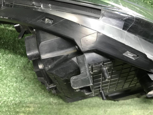 Фара правая Kia Ceed 2 (2012-2018) галоген