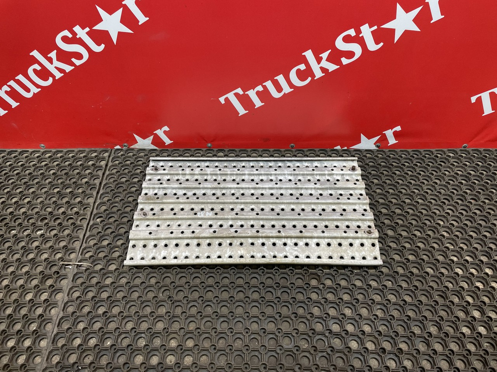 Трап на раму за кабиной