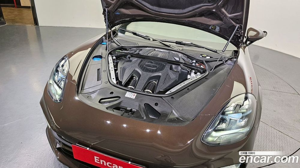 Porsche Panamera (971) 4.0 Turbo E-Hybrid (09.2022)