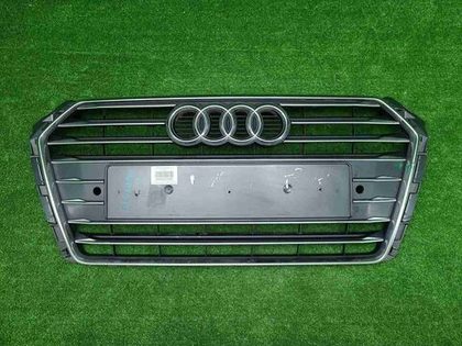 Решетка радиатора Audi A4 B9 (2015-2020)