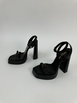 Босоножки Saint Laurent