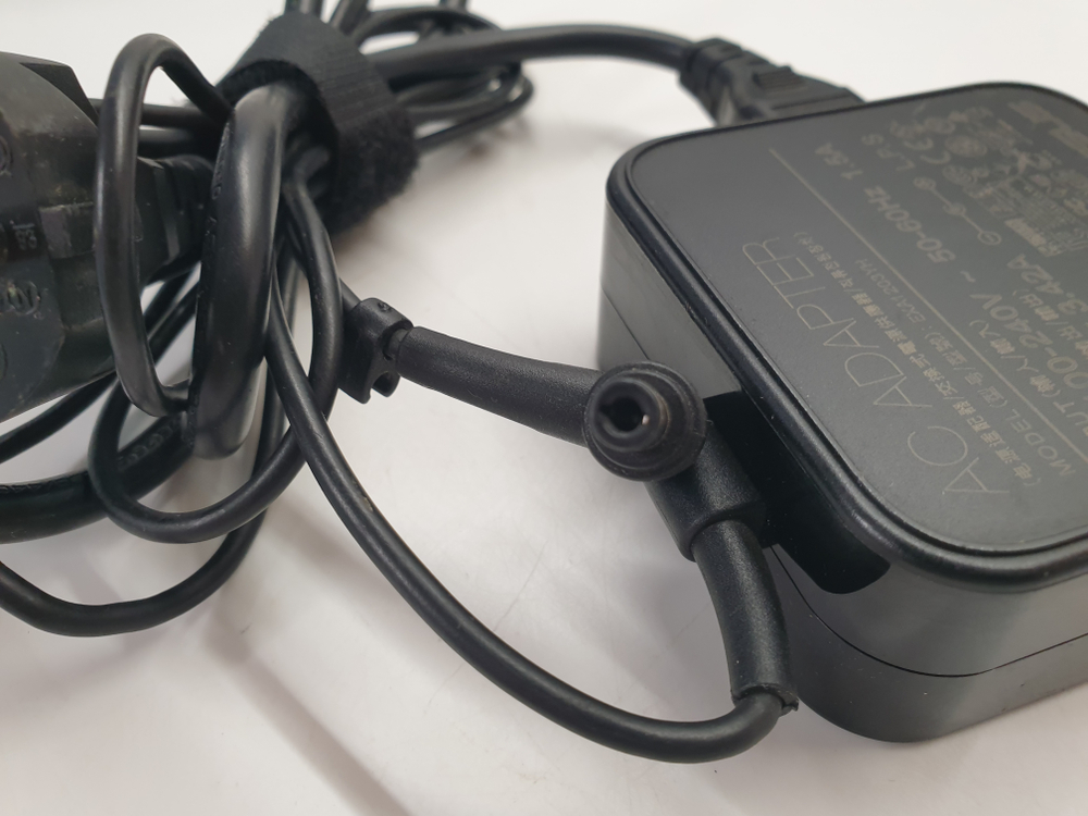 Блок питания Asus 19V 3,42A, 5,5x2,5 65W