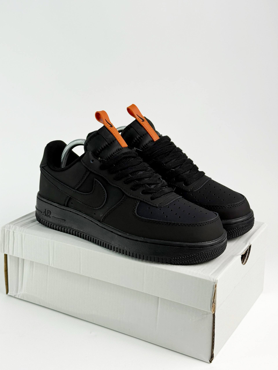 Кроссовки Nike Air Force 1 Low с мехом #B88 (черн.)
