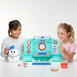 Игровой набор Little Tikes Rescue Tales - Рюкзак с питомцем собакой салон красоты + аксессуары 657726