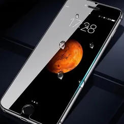 Защитное стекло 2.5D LuazON для iPhone 6/6S, полный клей