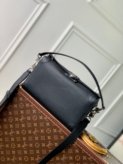 Louis Vuitton Soul Trunk East West