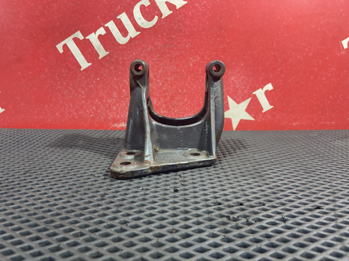 Кронштейн передней рессоры