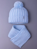 Шапка детская осенняя и шарф