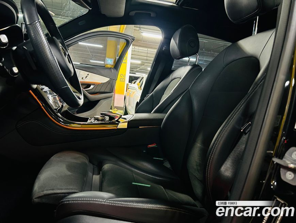 Mercedes-Benz GLC-Class X253 GLC300 4MATIC AMG Line Coupe (09.2019)