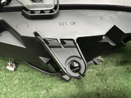 Фара правая Toyota RAV4 5 XA50 (2018-н.в.) LED