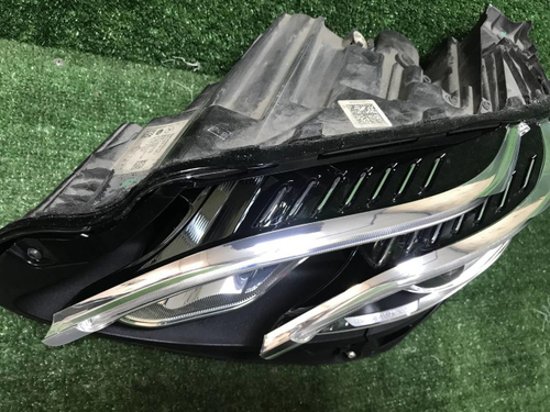 Битая Фара левая Mercedes E W213 (2016-2021) LED