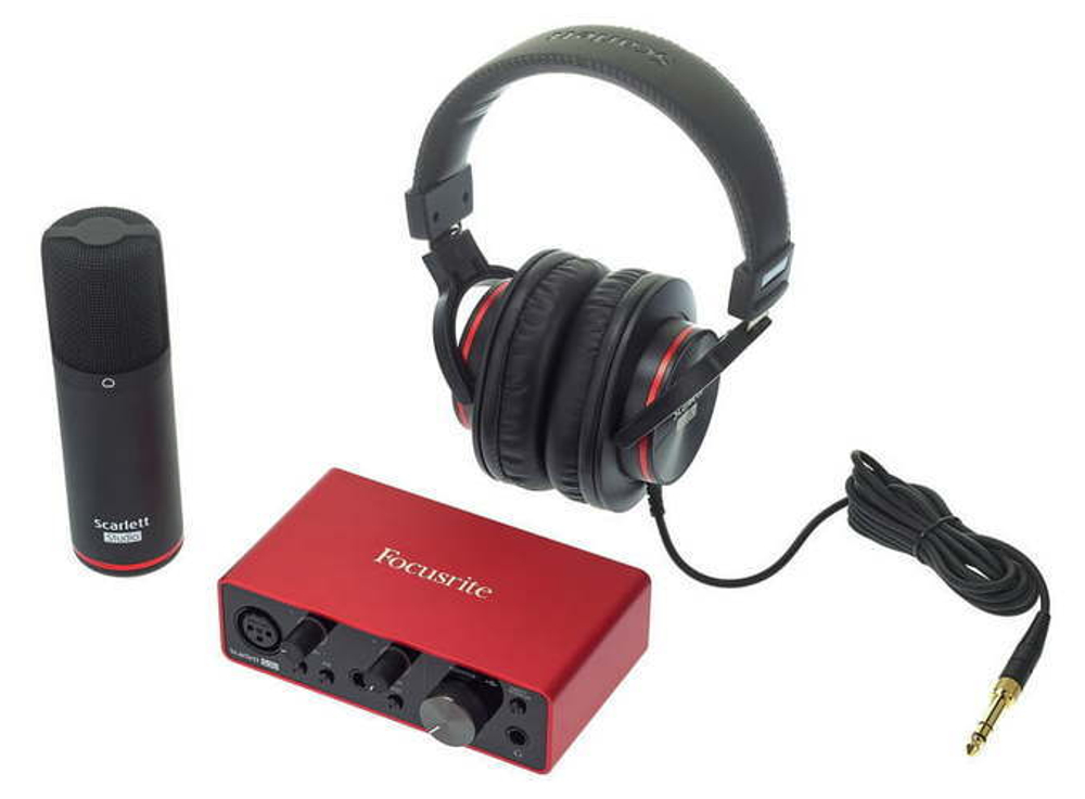 Комплект Focusrite Scarlett Solo Studio 3rd Gen