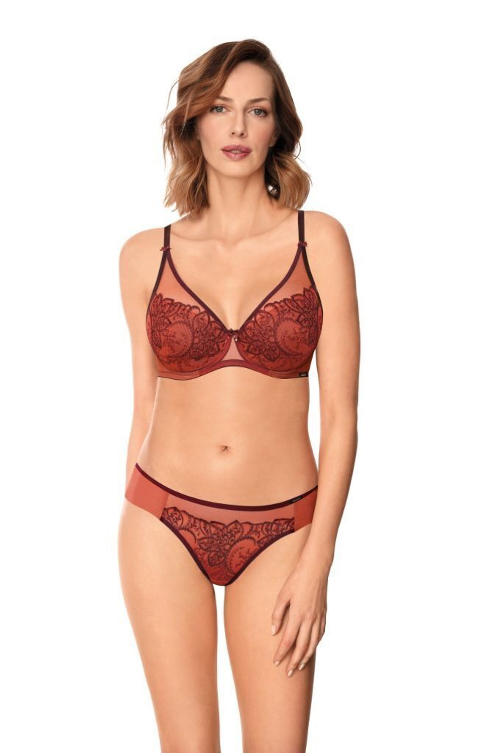 Бюстгальтер Livia с пуш-ап чашками на тонком поролоне (Размер: 75C) (Цвет: красный)