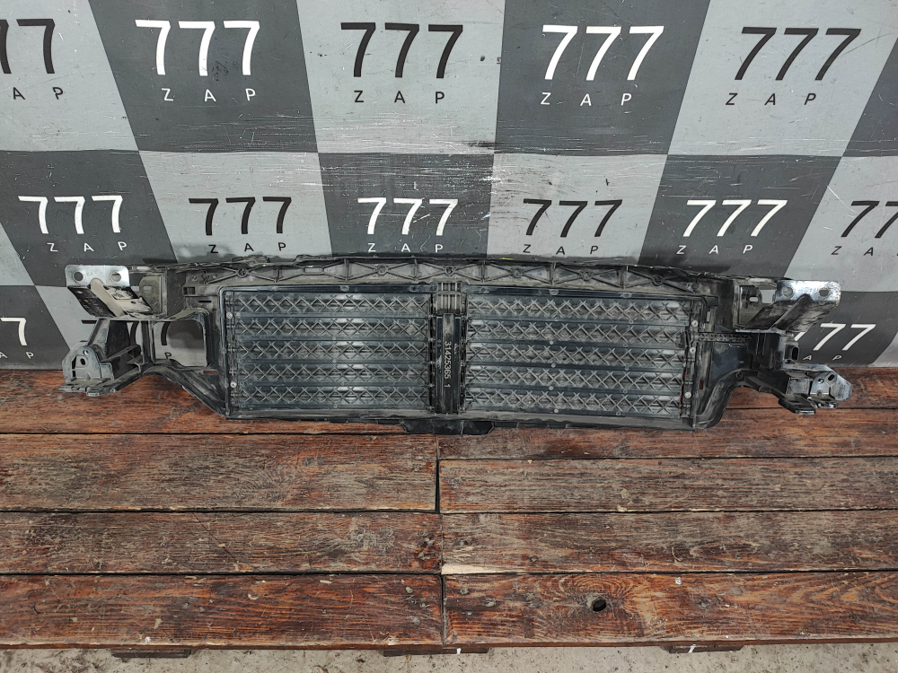 Жалюзи радиатора Volvo XC60 2 17-нв Б/У Оригинал 31425365