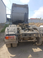 Shacman (Shaanxi) SX* 6x4 Седельный тягач SX42584V324 (Дизельный, 11,6 л, 423 л.с., МТ)
