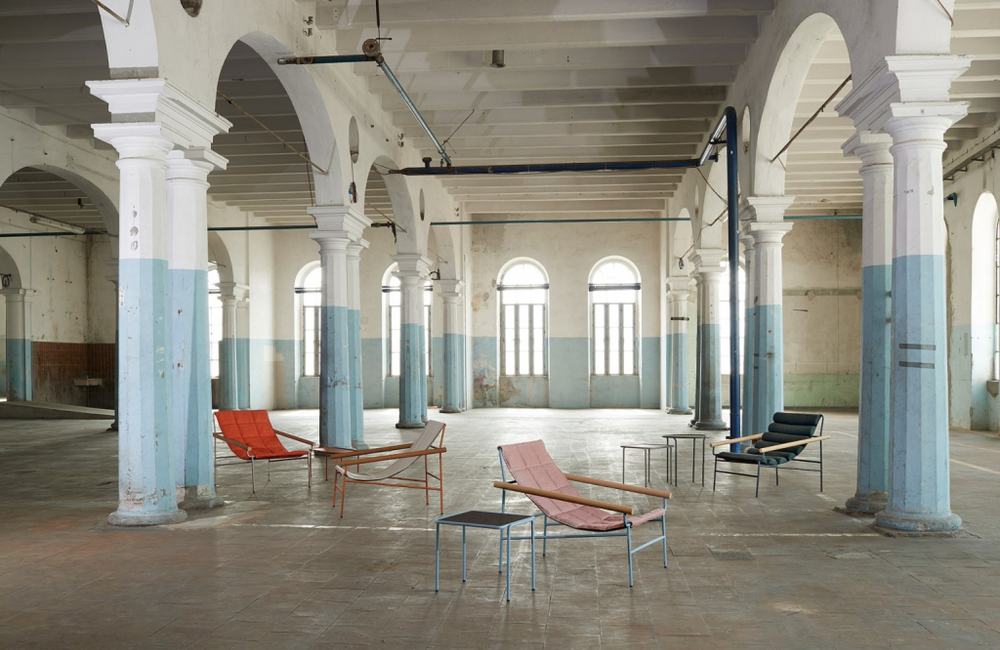 Кресло лаунж металлическое Scab Design Dress Code Glam Indoor, тортора, красный