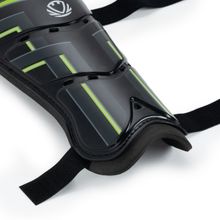 Щитки футбольные TORRES Training FS2306L, размер L