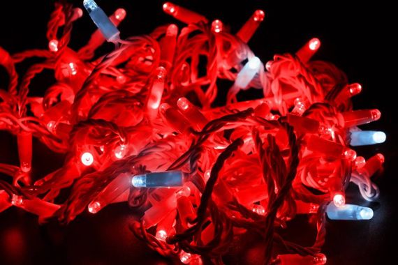 Светодиодная нить 100 красных LED ламп, 10 м., 220В, мерцание, белый провод ПВХ, Teamprof (TPF-S10CF-220V-CW/R)