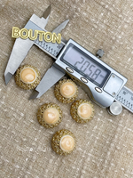 Пуговицы объемные золотистые с молочной персиковой эмалью с переливами