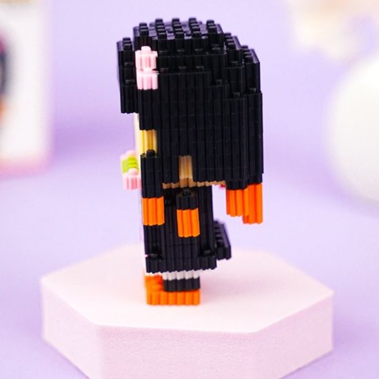 Конструктор "Mini Blocks Demon Slayer, Nezuko" 68285, (242 детали)