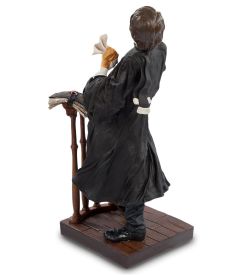 FO-85501 Статуэтка «Адвокат» (The Lawyer. Forchino)