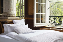 Пододеяльник 200х220 Christian Fischbacher Luxury Nights Pleats 701 белый Швейцария фото