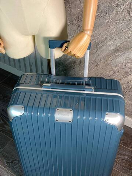 Чемодан Rimowa