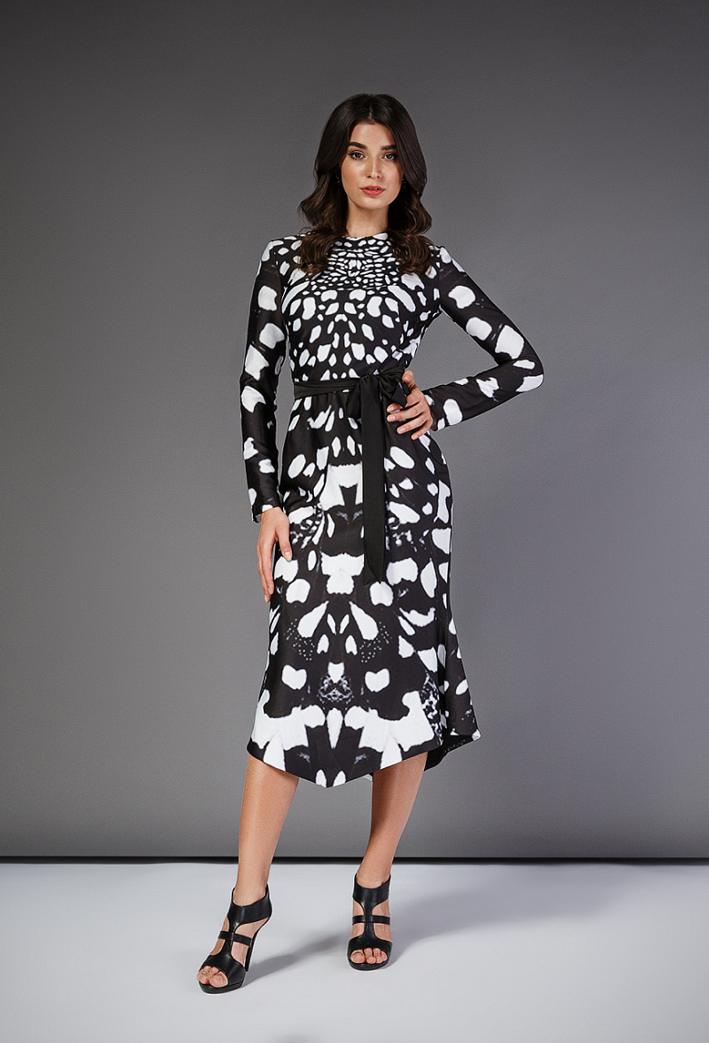 Платье чёрно-белое c принтом 39-19 SS