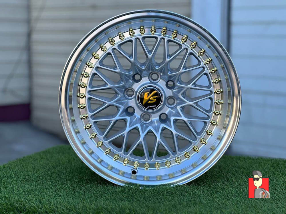 Комплект дисков Work VS XX 15x8 et10 4x100/4x114.3