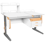 Растущая парта СУТ 25 с задними полками СУТ.15.210 и СУТ.15.240 и навесной тумбой (1200×880 мм)