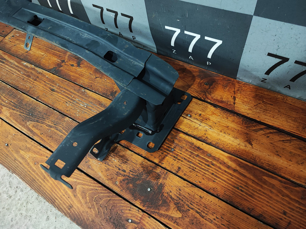 Усилитель переднего бампера Skoda Karoq 17-нв Б/У Оригинал 57A807119