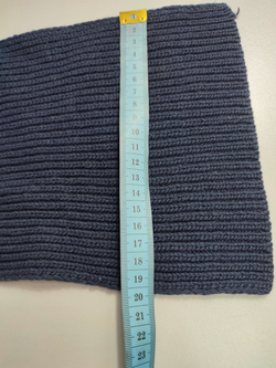 Шарф лаконичный узкий