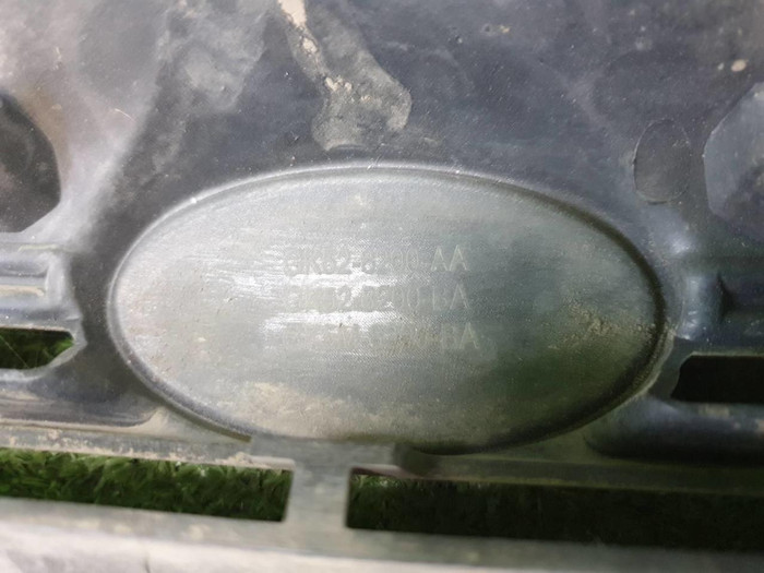 Решетка радиатора Range Rover Vogue 4 L405 (2012-2017)