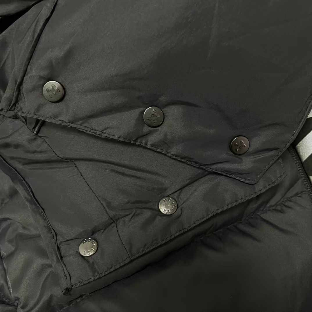 Пуховик Moncler