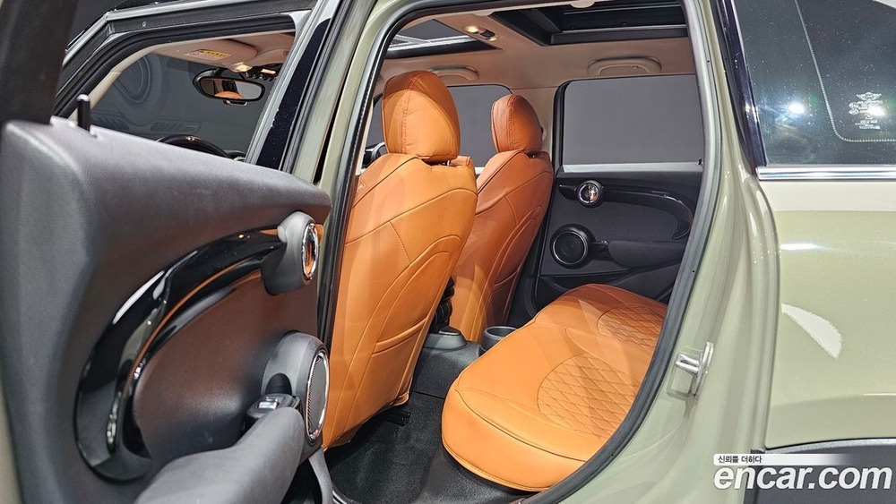 Mini Cooper 5 даерей HIGH (04.2020)