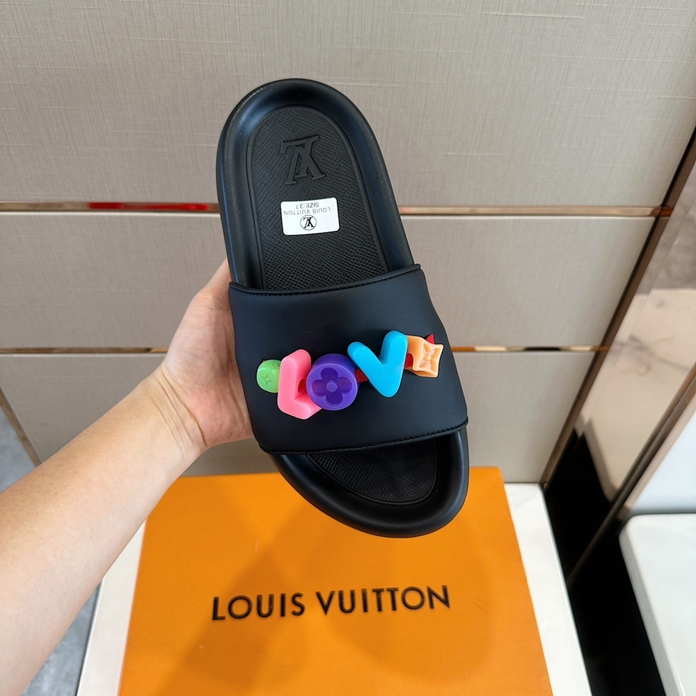 Louis Vuitton Waterfront Mule