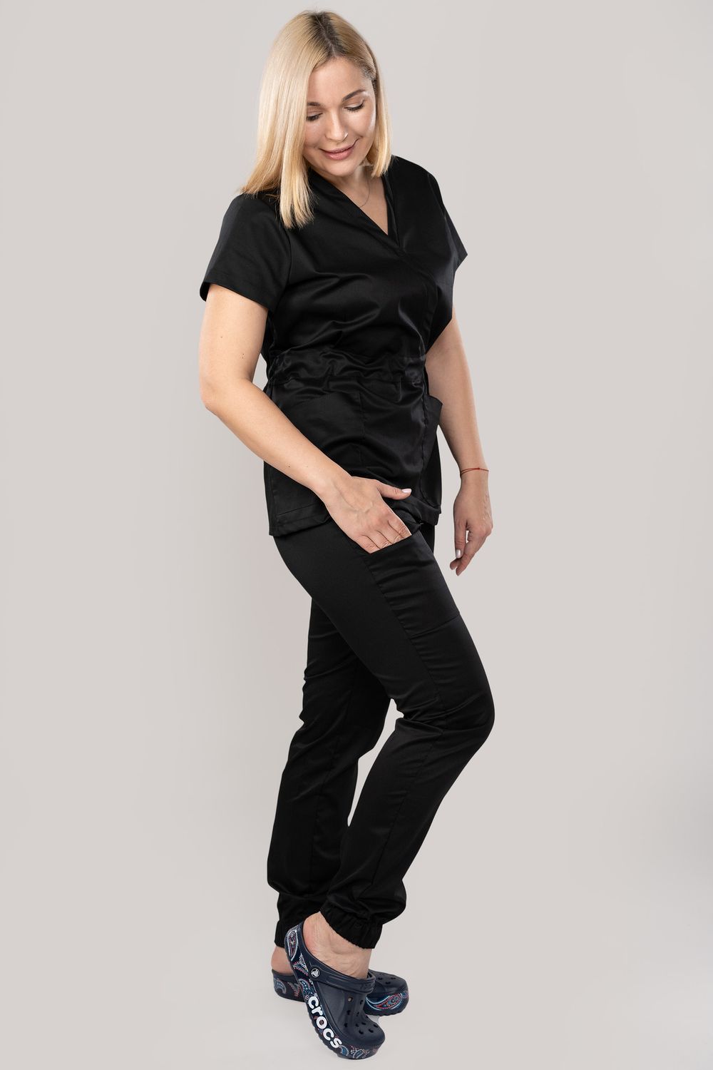 Костюм медицинский женский 386 ЧЕРНЫЙ