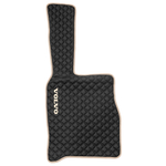 Ковры VOLVO FM до 2008 года (экокожа, черный, бежевый кант, бежевая вышивка)