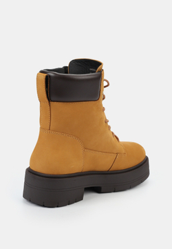 Ботинки женские GEOX D SPHERICA EC7