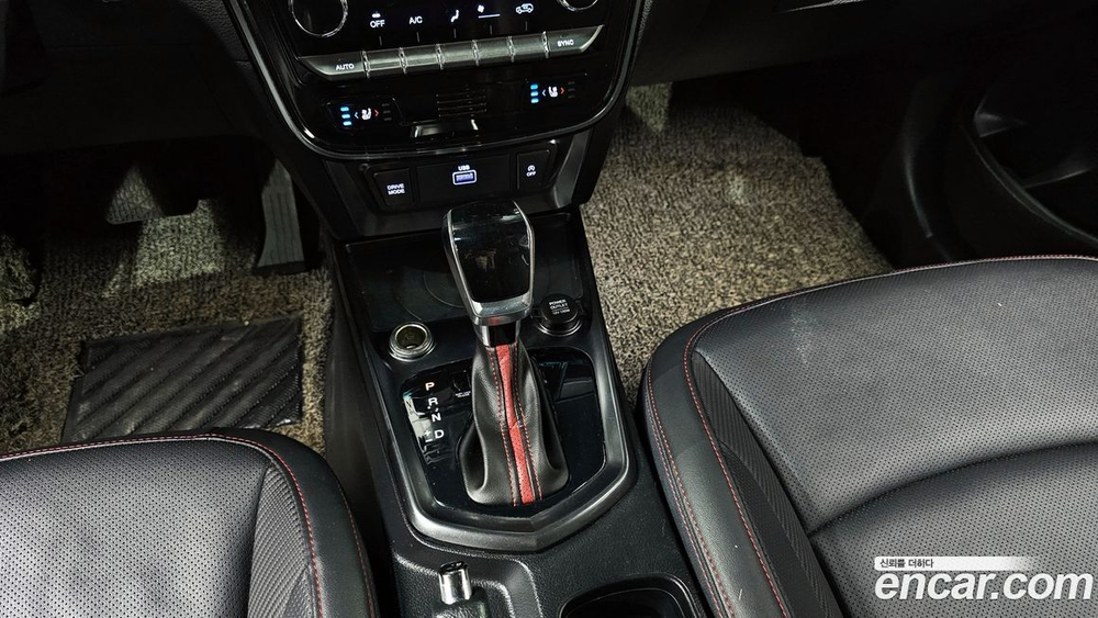 KG Mobility (Ssangyong) Very New Tivoli Бензин 1.5 2WD (05.2021)