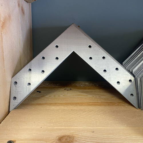 Угловой соединитель 175х175х35