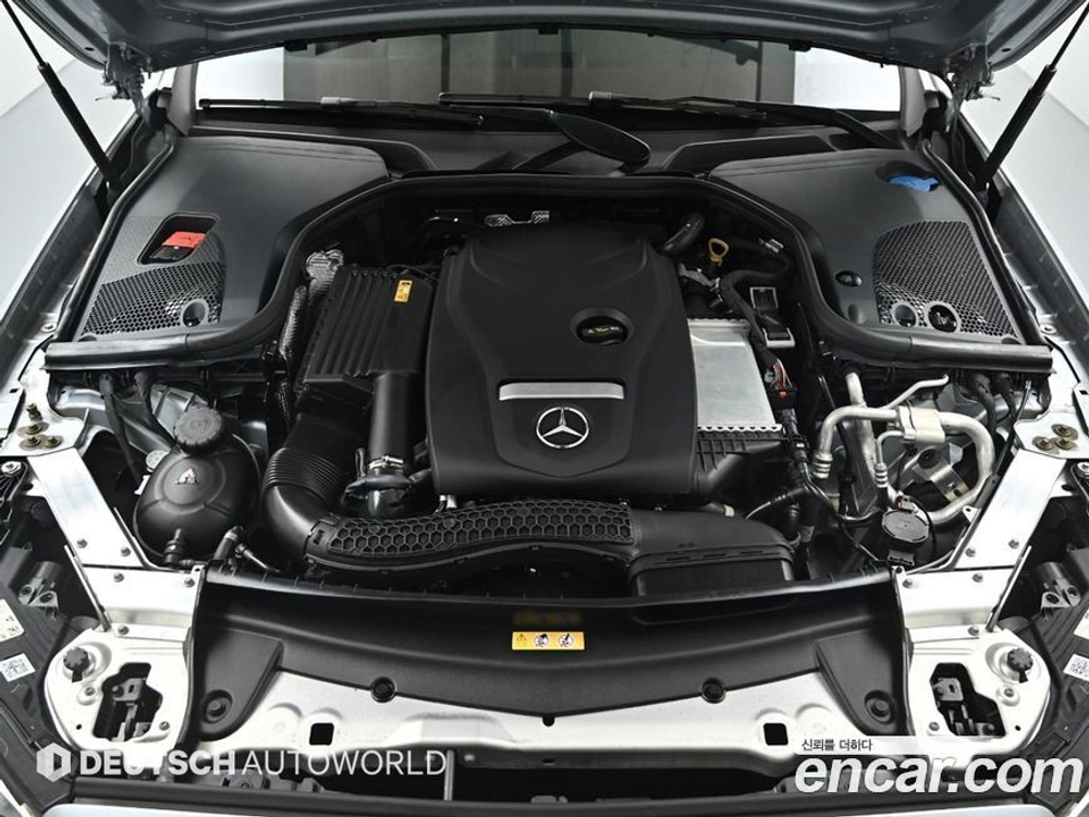 Mercedes-Benz E-Class W213 E250 Avangarde (05.2021)