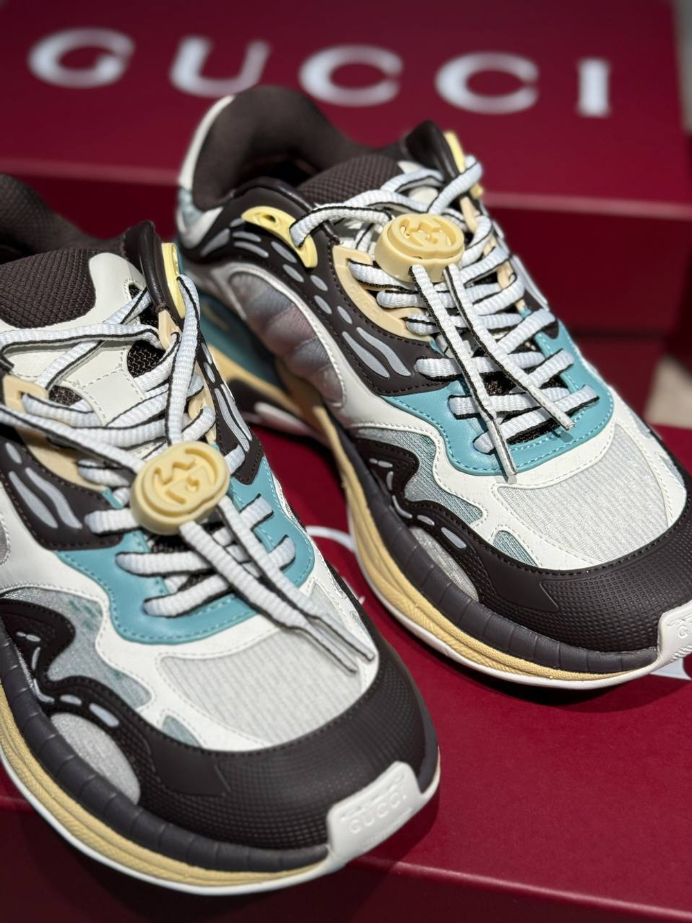 Кроссовки Gucci