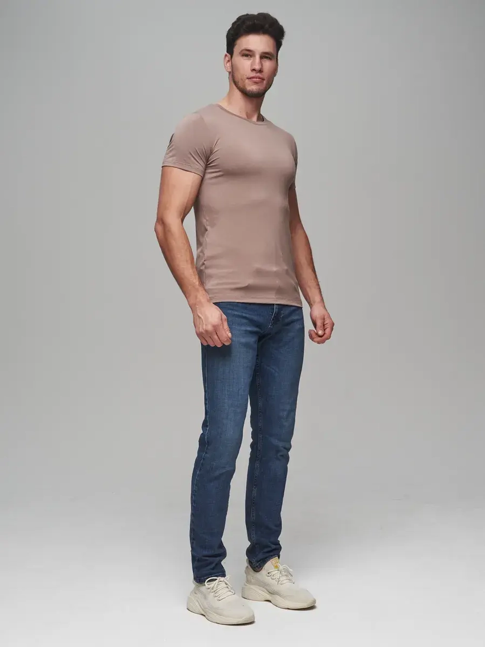 Футболка спортивная однотонная